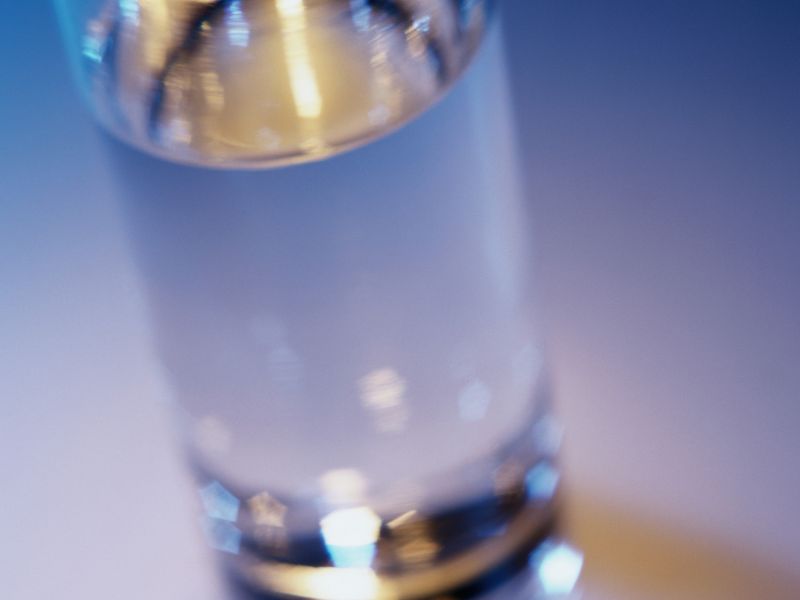 Increasing Water Intake Can Cut Cystitis Recurrence