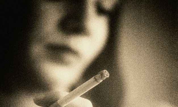 Cancer Screening Less Likely Among Current Smokers