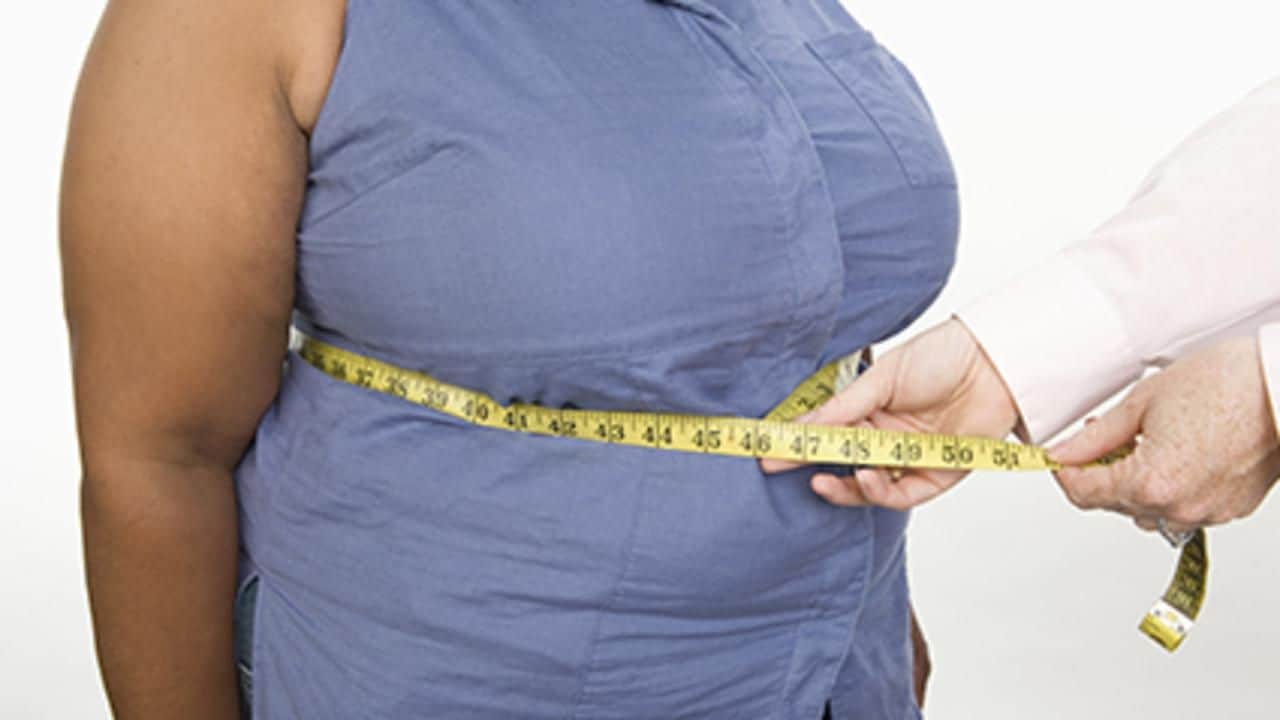 Obesity Increases Hip Fracture Risk Before Age 70 in Postmenopausal Women