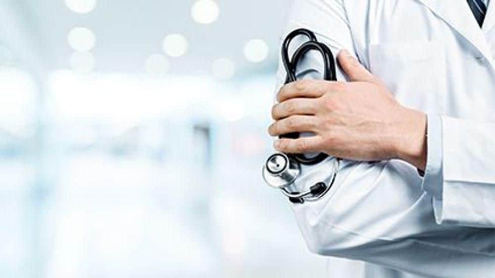 Fewer Than Half of Physicians Work in Private Practice