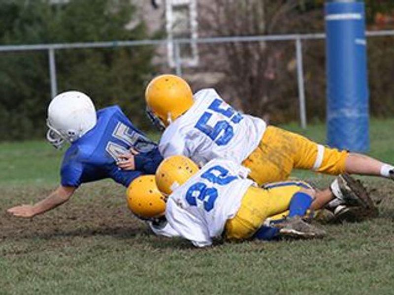 No Link Found Between Youth Tackle Football, Neurocognitive Issues