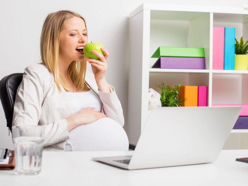 Better Maternal Diet May Cut Risk for Fetal Growth Restriction
