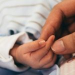 Psychological experiment suggests genetic testing may influence neonatologists’ clinical decision-making