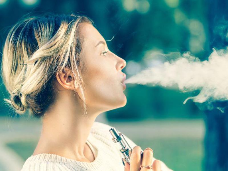 E-Cigarettes May Be Better Than Nicotine Patches for Pregnant Women