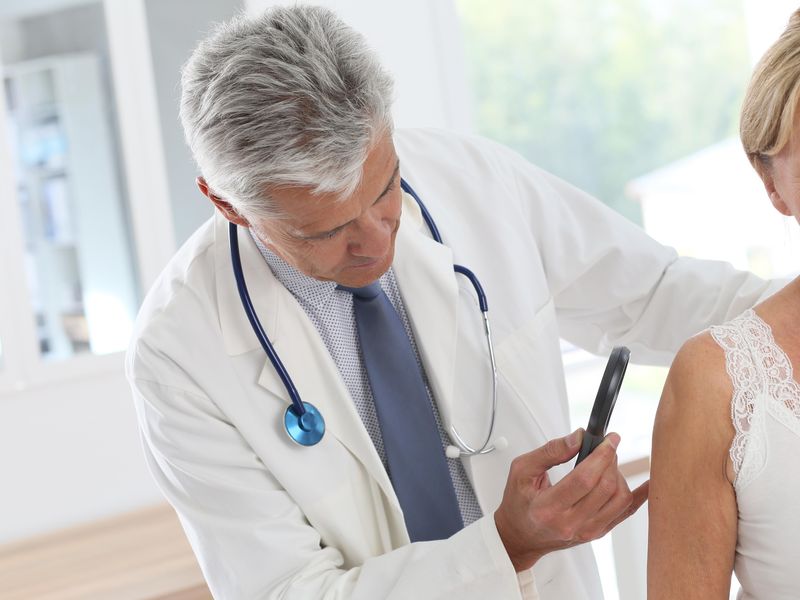 Actinic Keratosis Diagnosed in Almost One-Third of Older Adults