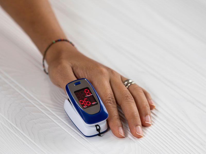 Pulse CO Oximeters Not Accurate for Assessing Blood Carboxyhemoglobin