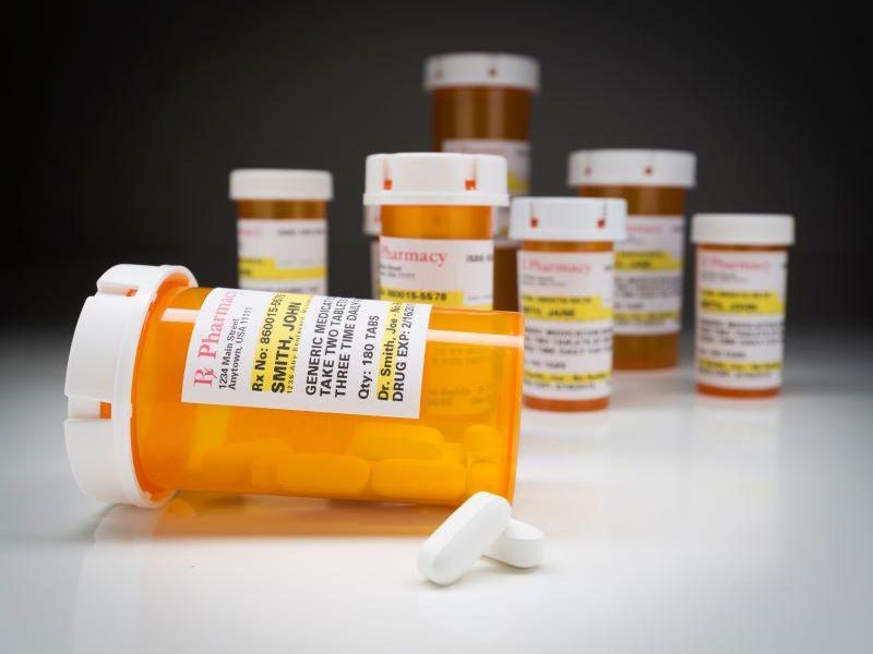 Many Parents Have Unused Prescription Meds at Home