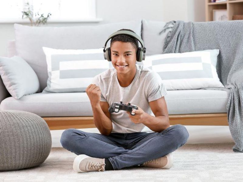 Playing Video Games Tied to Better Cognitive Performance in Children
