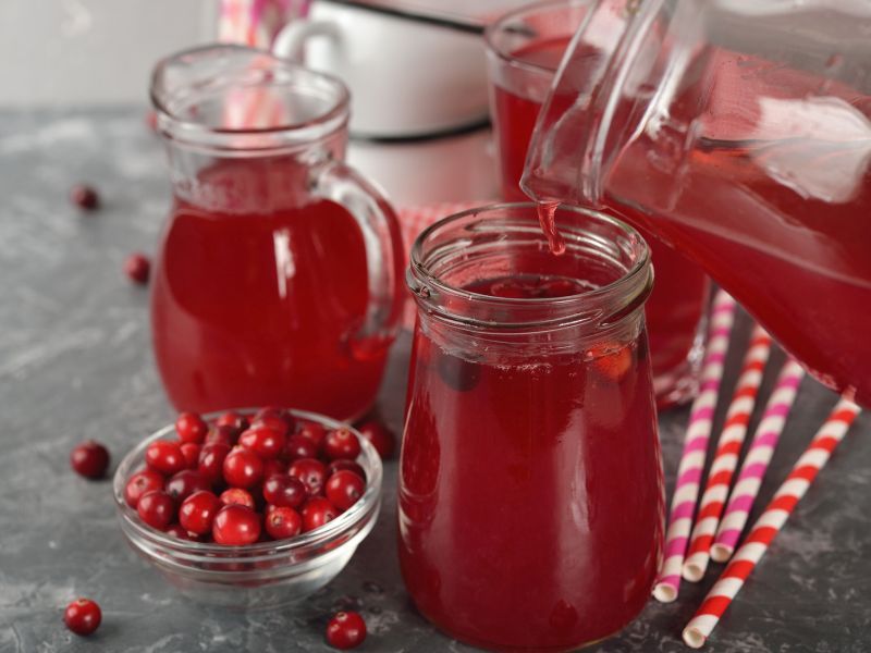 Cranberry Products Can Reduce Risk for Symptomatic UTIs