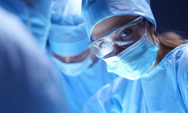 Health Care Costs Lower for Patients Treated by Female Surgeons