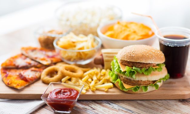 Poor Diet in Adolescence Tied to Cardiometabolic Risk Factors