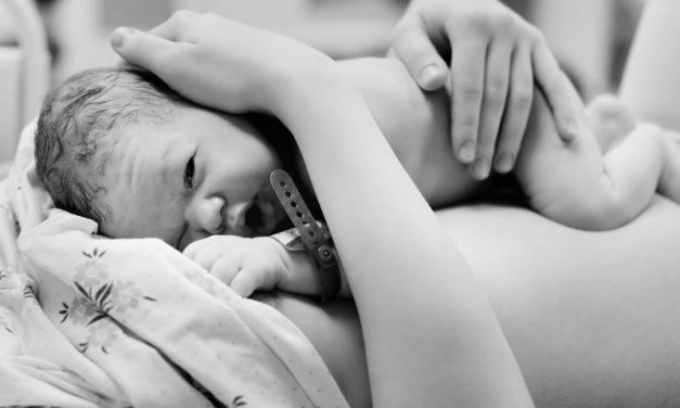 Immediate Skin-to-Skin Contact Beneficial in Very Preterm Birth Setting