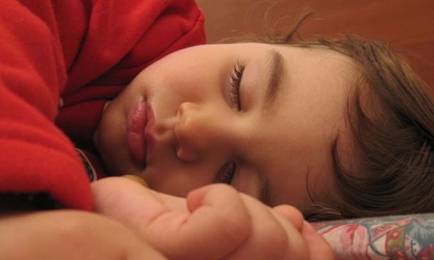 Atypical deglutition associated with obstructive sleep apnea in children