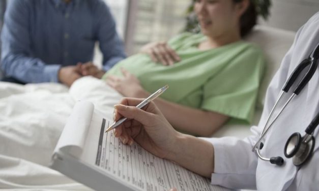 Mortality Risks Up for Women With Adverse Pregnancy Outcomes