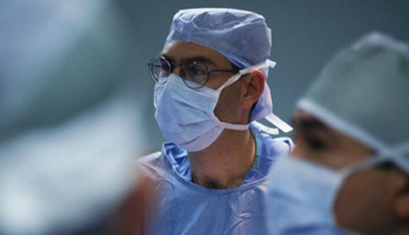 Neurosurgeons Receive Postural Information Using Wearable Technology During Surgery