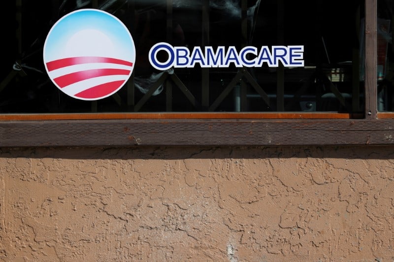 Insurer lobby group weighs in on Obamacare individual mandate case