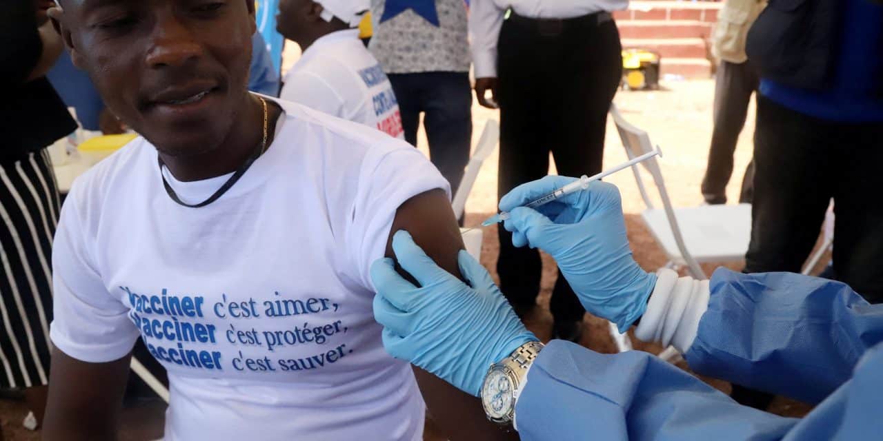 Medical workers in Congo city finish vaccinating contacts of Ebola patients