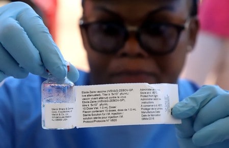 Congo Ebola vaccine teams set up fridges, 43 cases suspected