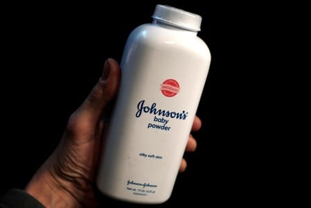 Walgreens, Target remove all 22-ounce J&J baby powder from their shelves