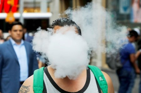 Vaping case numbers tapering off, but U.S. outbreak may not have peaked -CDC