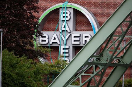 Bayer reaches agreement to postpone more glyphosate lawsuits for settlement talks