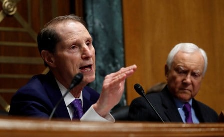 U.S. senators tell drug company executives pricing is ‘morally repugnant’