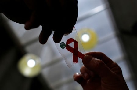 U.S. AIDS activists welcome London ‘cure’ but warn against complacency