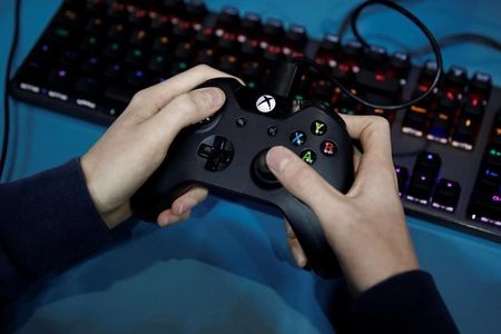 Parents think teens spend too much time playing video games