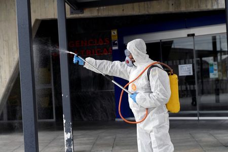 Spain unveils ‘unprecedented’ 200 billion euros coronavirus package