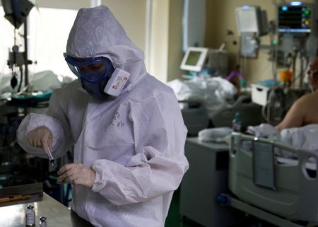 Moscow doctor sees echoes of war in coronavirus battle