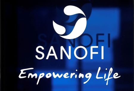 Sanofi CEO pledges virus vaccine for all after French backlash