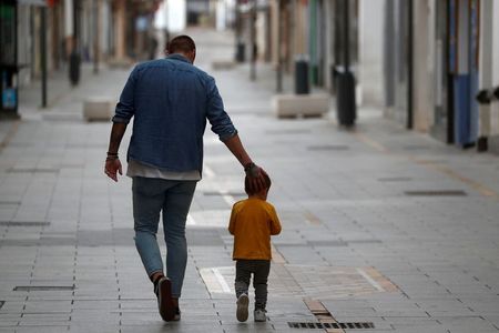 One in six Spanish children depressed during pandemic: survey