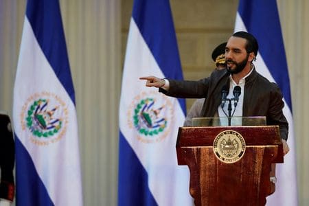 El Salvador widens entry restrictions over coronavirus fears