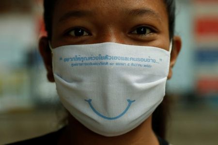 Thailand reports 34 new coronavirus cases, one more death