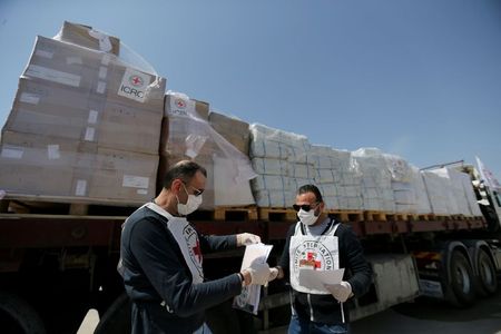 ICRC donates vital medical equipment to Gaza in coronavirus crisis