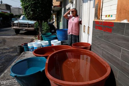 Water shortage leaves poorer Mexicans high and dry in coronavirus fight